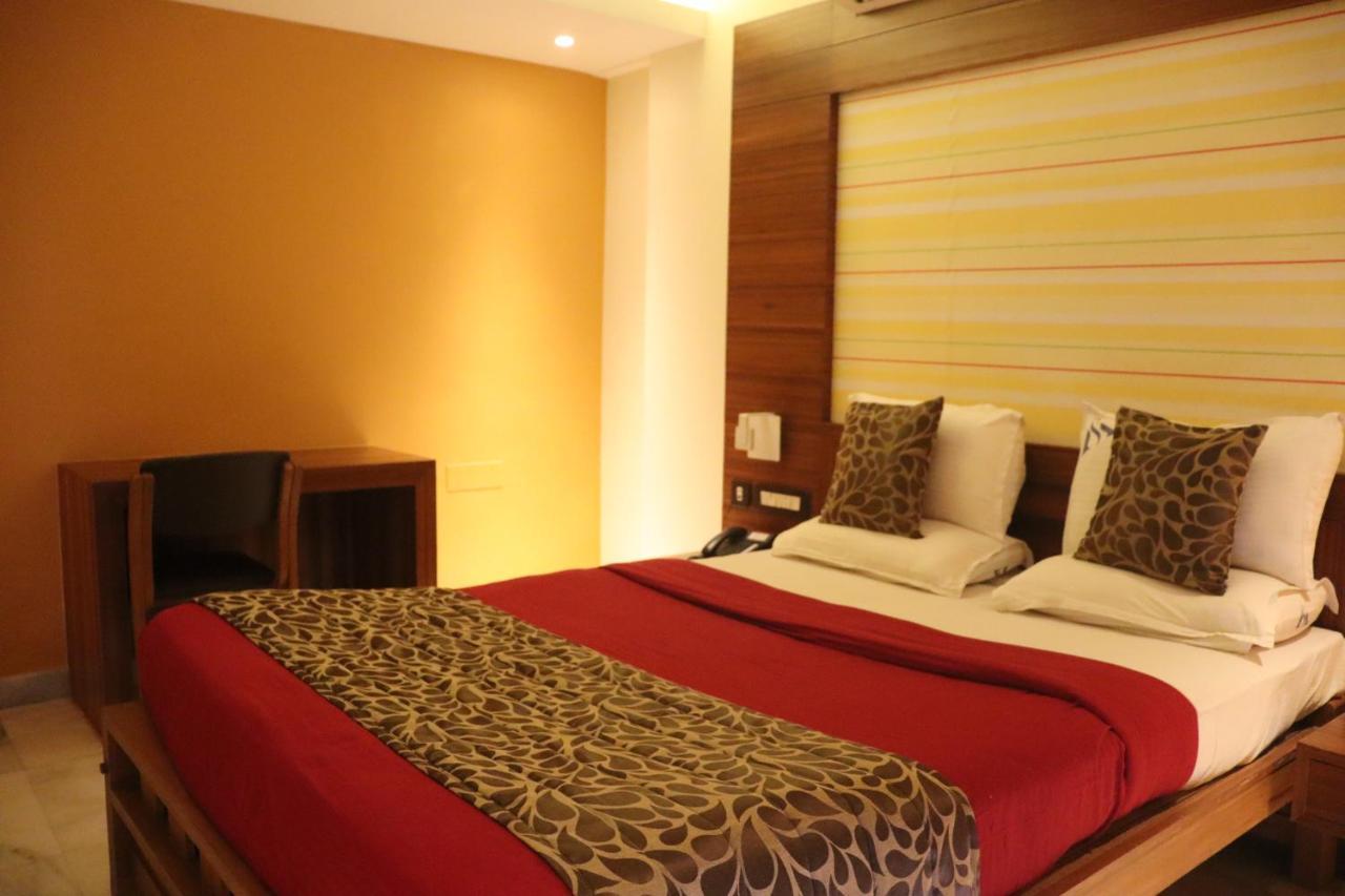 Hotel Madhuvan Serai Manipal Kültér fotó
